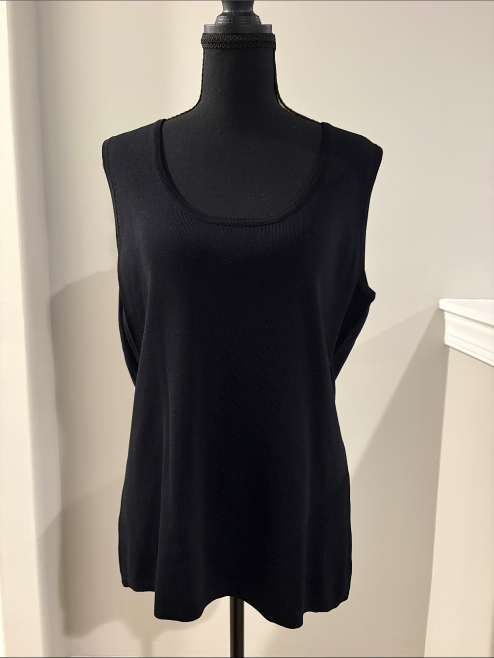 Choices Black Scoop Neck Tank Top